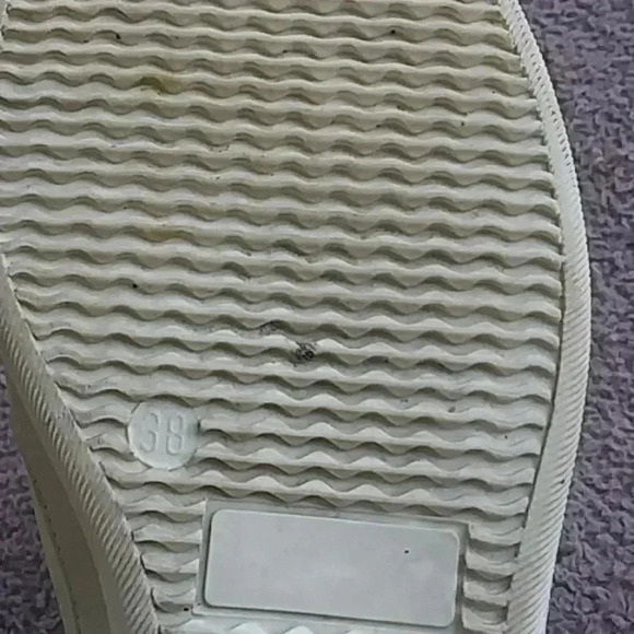 🌹white and yellow boots with zippers - Picture 7 of 9